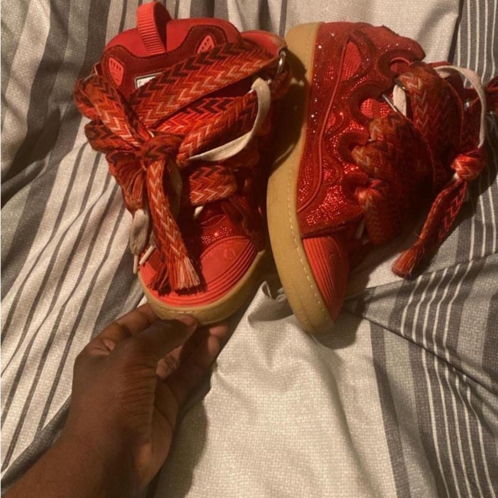 Im re selling designer shows and these are Lanvins, there are a size 10